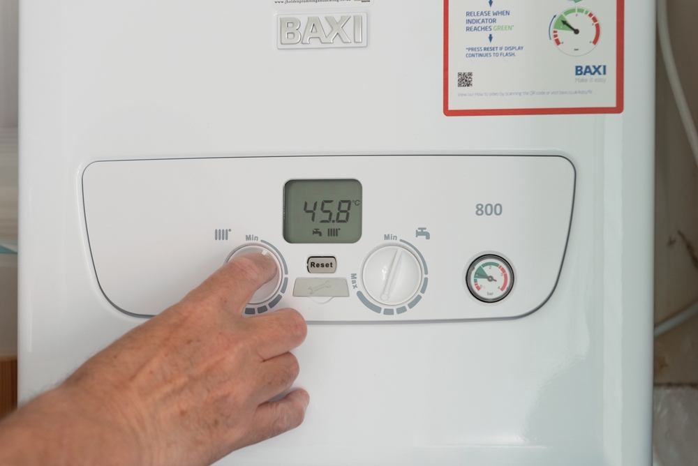Baxi boiler with hand adjusting dial
